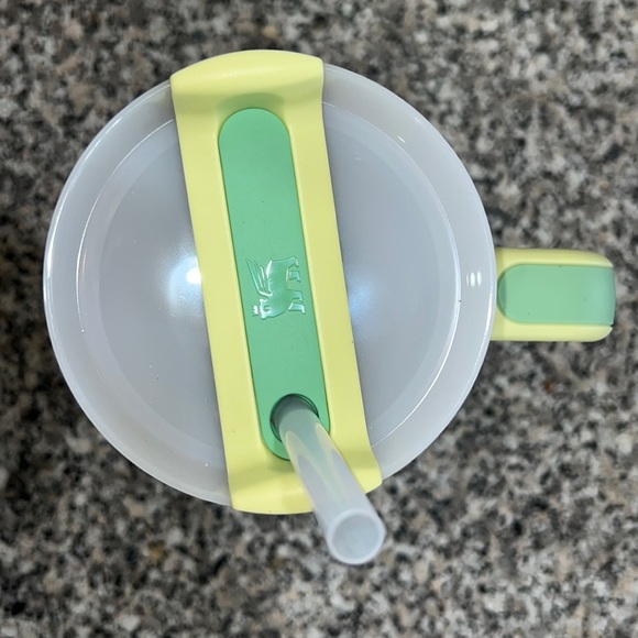 NWT Stanley 40 oz in Citron - Picture 3 of 4